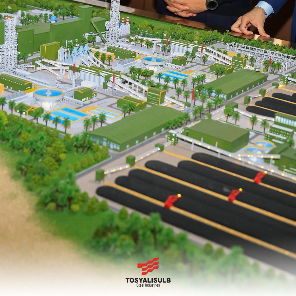 LibyaxLibya's tweet image. في #بنغازي عاصمة #برقه بدء انشاء اكبر مصنع للحديد الصلب المختزل في العالم 💪
ما شاء الله ربي يبارك ويفكنا من عيون الحسود والحقود.