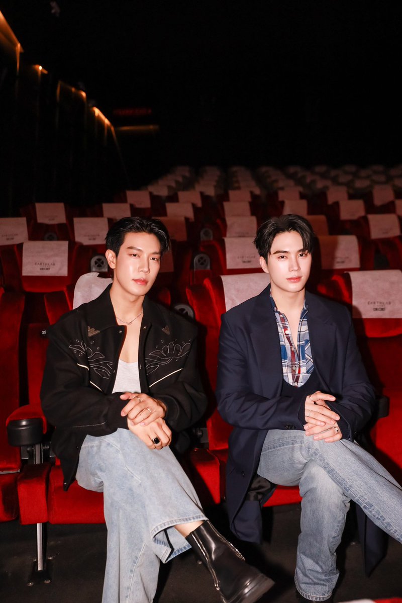 greatinnphotos's tweet image. thank you for everything in the past 2 years 💜🩶
˗ˏˋ #greatinn #เกรทอิน ´ˎ˗