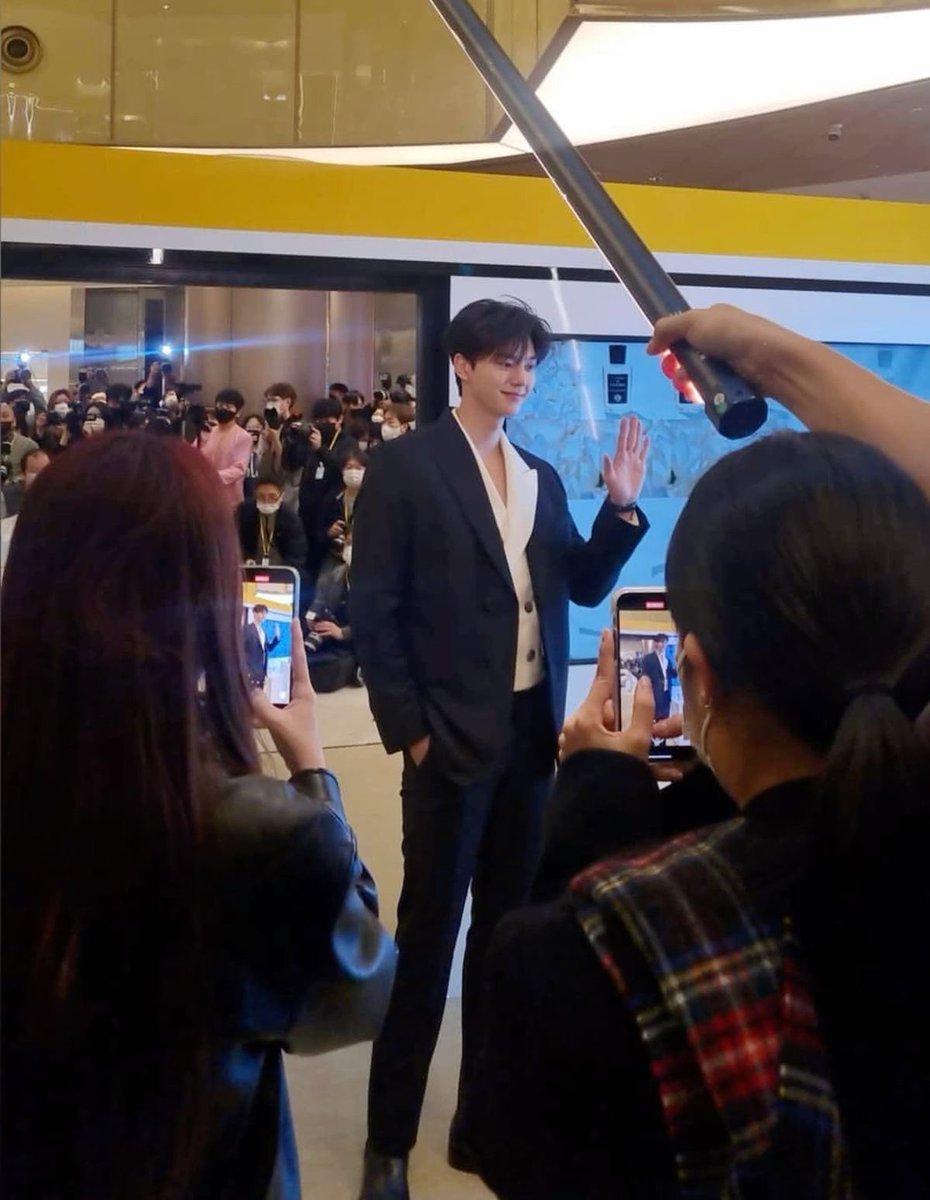 Ss2_cccc's tweet image. ソンガンくん小顔すぎてコレ