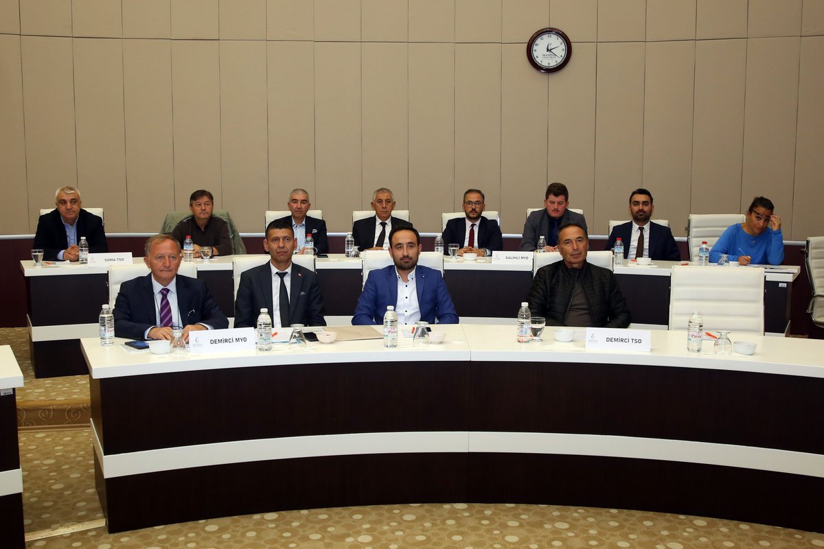 mcbu1992's tweet image. MCBÜ’de MYO Eğitim İş Birliği Protokolü Kapsamında PYK Toplantısı Düzenlendi

📰 u.mcbu.edu.tr/k5t

#ProfDrRanaKibar #ManisaCelalBayarÜniversitesi #MCBÜ #MCBÜrektör #MCBÜmyo #MCBÜönlisans