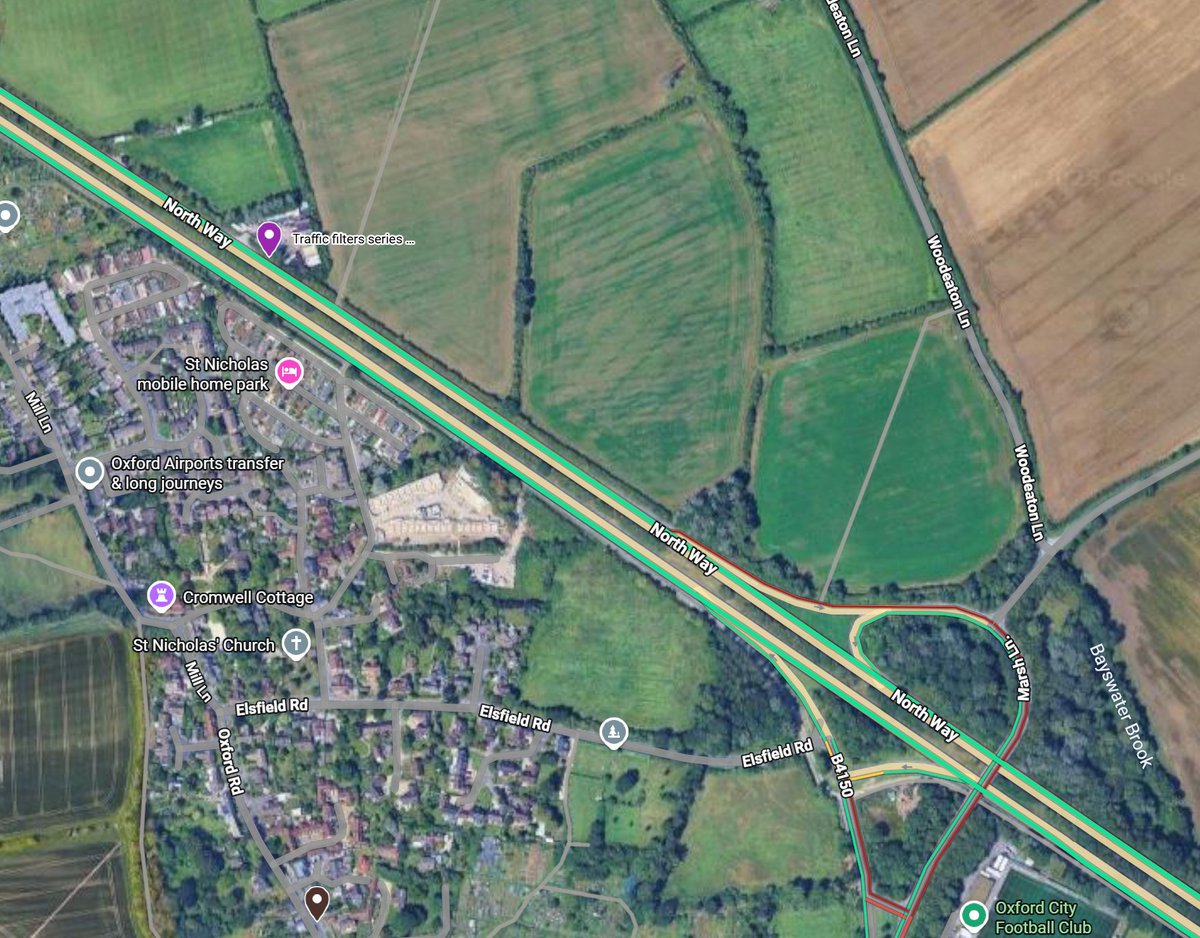 ReconnectingOx's tweet image. Today, we&apos;re comparing where congestion in Oxford now builds up and the locations where new traffic filters / congestion charge pollution monitoring locations were installed, to help evaluate the scheme&apos;s impact.

Red roads=congestion.
Purple blob=pollution monitor.