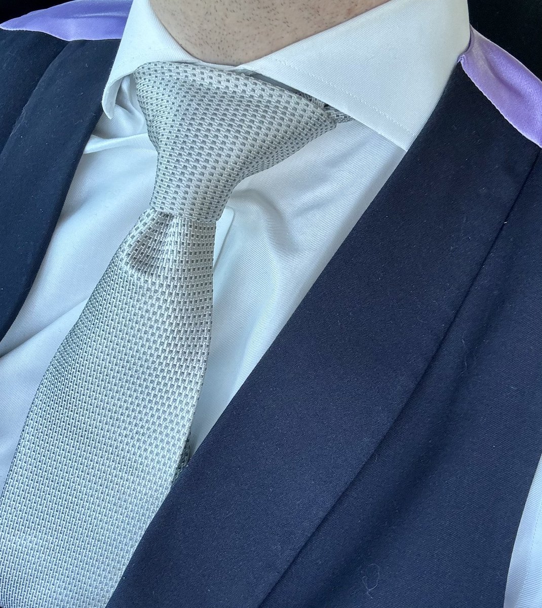 StevensonSuit's tweet photo. On my way to fuck (or more likely be fucked by) your dad. https://t.co/pkLR0ifm1o