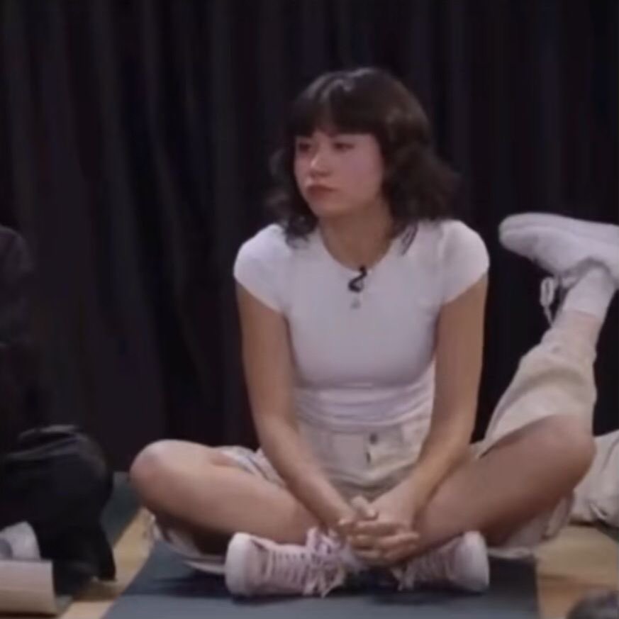 basakyelekcii's tweet image. of herkes biyometrik hilal olmaya basladi baska bir seyi pp yapin yaa