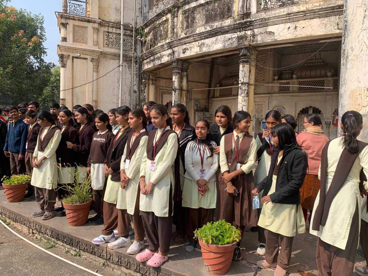 World Heritage Week Celebration at District Archaeology Museum, Rewa

The museum marked the occasion with a cultural trio of Art Competition, Lecture Series, and Saraswati Puja, bringing together creativity, knowledge, and devotion under one roof. 🎨📖🙏
Visitors and students