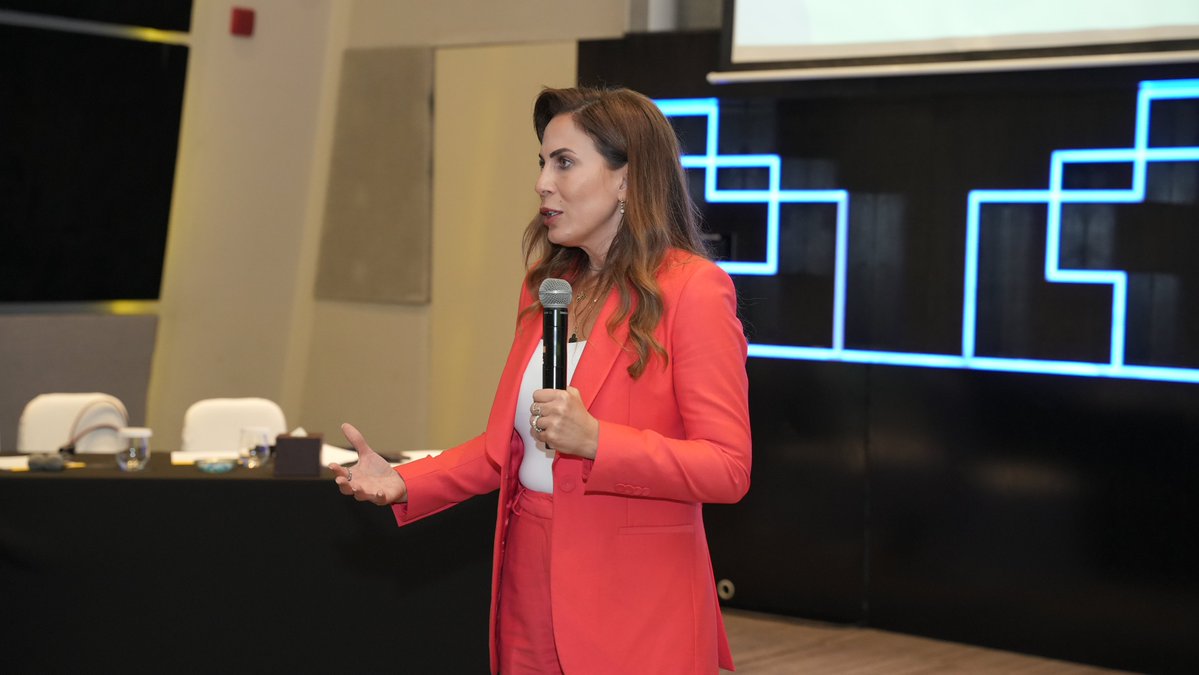 mecomed_me's tweet image. ✨ Inspiring moments from last week’s Women in MedTech Network meeting  — blending mentorship progress, powerful leadership stories, and meaningful discussions on awareness and empowerment.
Grateful to all who made it impactful🫶
#Mecomed #WomenInMedTech