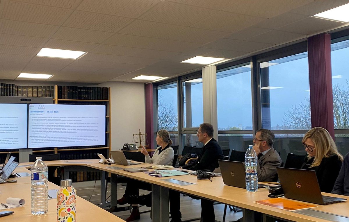 Parquet de BETHUNE tweet media