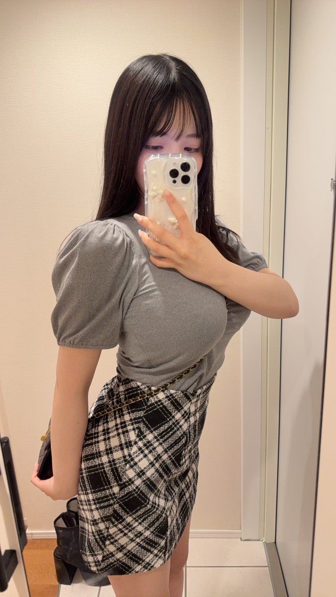 benmitsu_'s tweet image. 去年から結構痩せたし30歳にしてはいい身体してると思う🫠