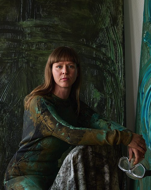 Kunst in der Dokumentations- und Gedenkstätte Rostock: Zu sehen ist die Ausstellung „Fluide Grenze“ von Marie Jeschke. Thema: Flucht über die Ostsee. kultur-mv.de/kunst-kultur/b…