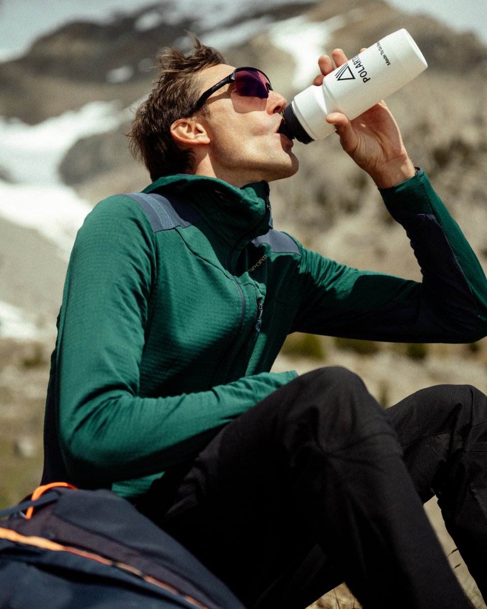 Polartec's tweet image. The mountain doesn’t care how strong you are.
It just asks: how much further will you go?

Stay warm. Stay dry. Stay moving.
Polartec® Power Grid™ + @Sportiva: made for altitude.