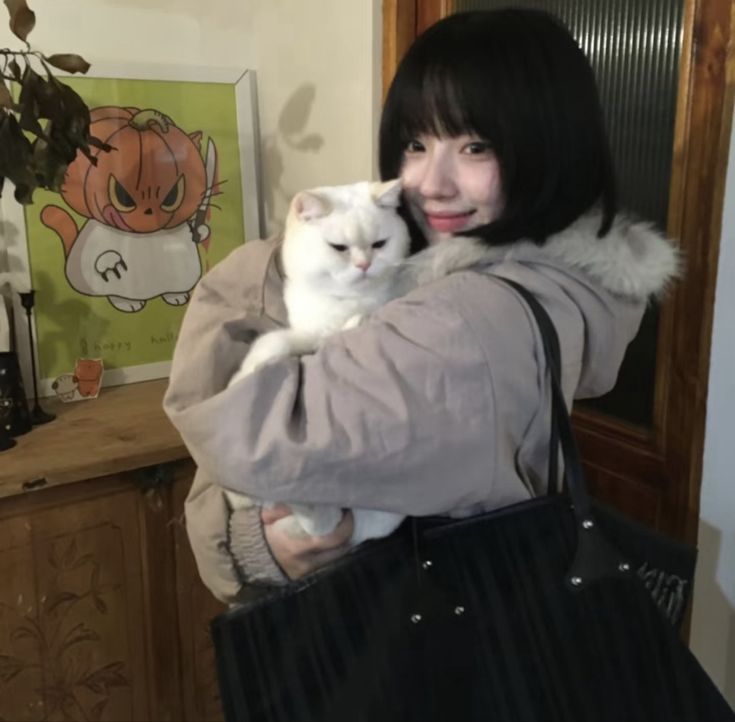 dleuwn's tweet image. hello! i&apos;m  looking for interactive #moots

—  she/ her, filo, not a minor 
— svt, twice,enha, bnd, katseye, txt, bp, illit, bm  and exo
— any fandom will do
— not new to #stantwt #kpoptwt 

♡ / ↻ is appreciated