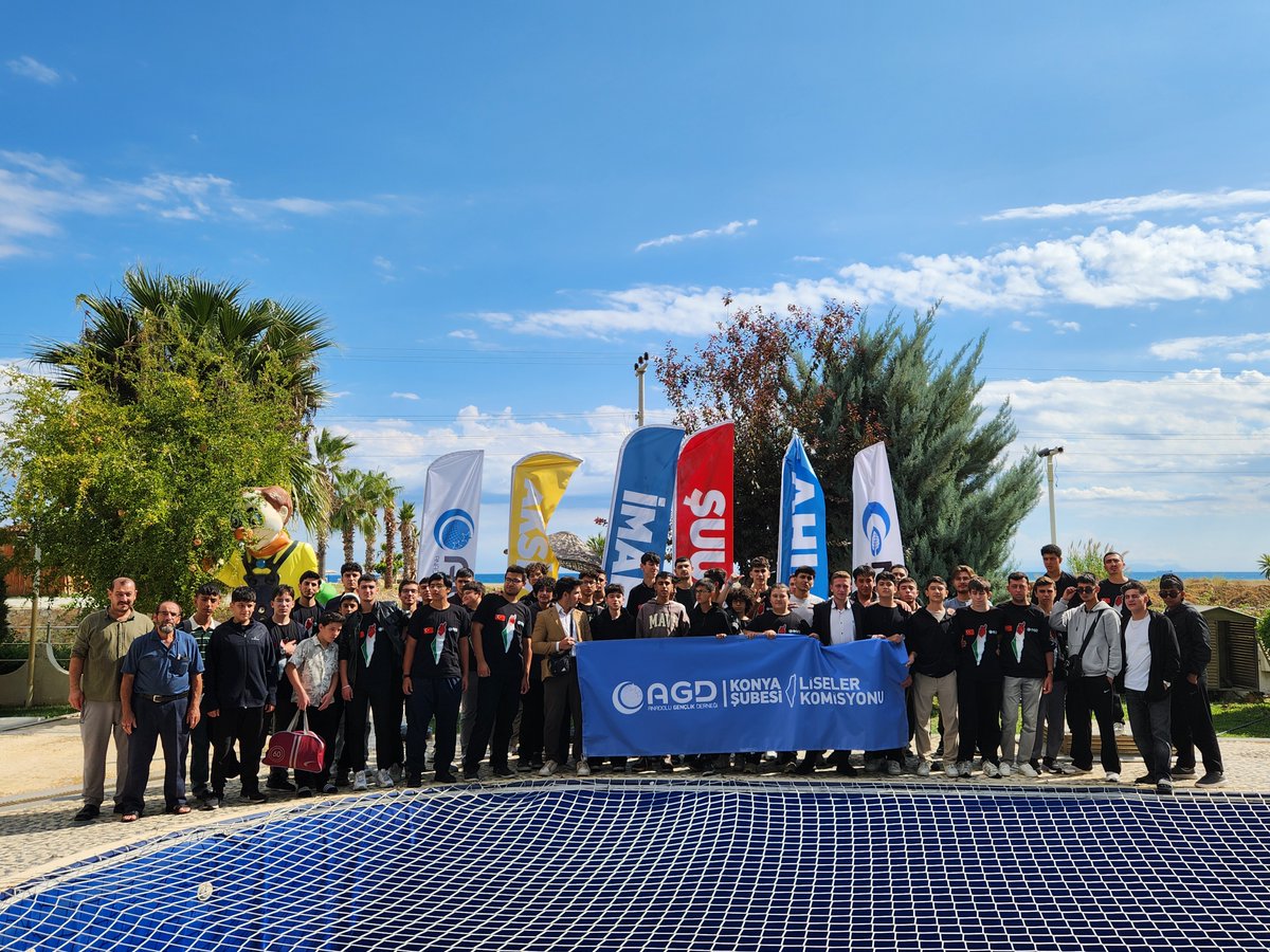 agdliselertr's tweet image. ☪ ❝LİSELER&apos;DE BU HAFTA❞

🔻 KONYA
🔻 KIRŞEHİR

#BizSevdalıyız #FetihNesli #Lise