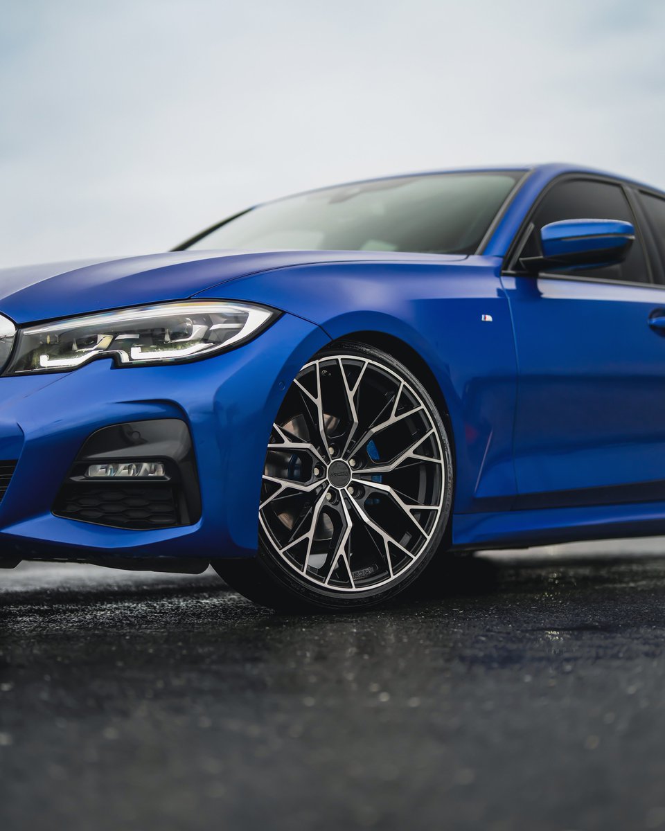 Roma ile BMW G20, dengeyi alıp saf bir zarafete dönüştürüyor.

Performans için üretildi, etkilemek için tasarlandı.

#ArceoRoma #BmwG20 #AriciogluOtomotiv