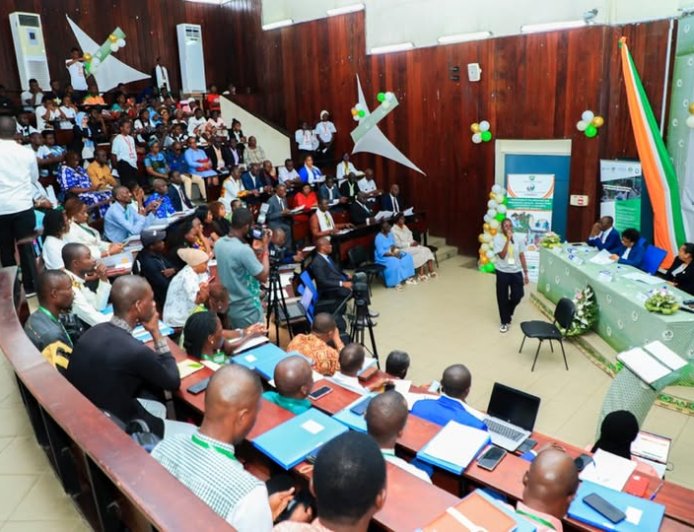 jstm_mali's tweet image. Sécurité alimentaire : l’Université Nangui Abrogoua innove avec le Symposium scientifique « Les Valoriales de la Nutrition » pour accélérer l’innovation d’ici 2030
Cette première édition du Symp...
#alimentation #nutrition #securitealimentaire 
scienceetsociete.com/securite-alime…