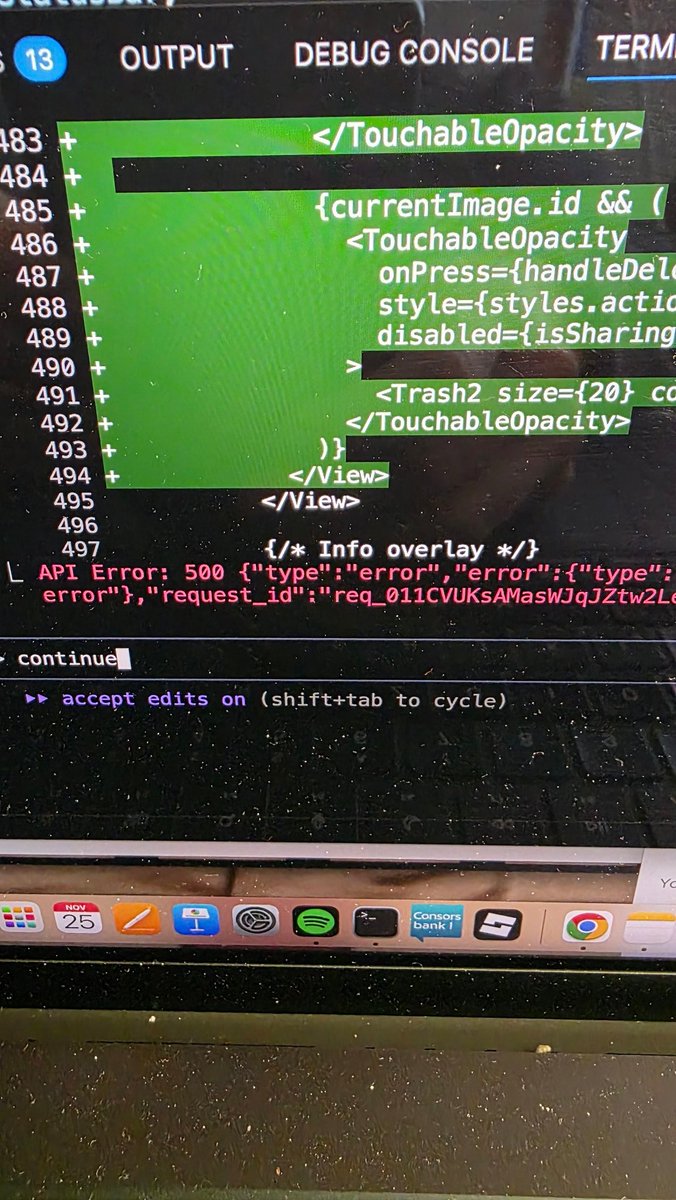 runforpasta's tweet image. Yesterday #supabase today #claudecode who broke the internet?
