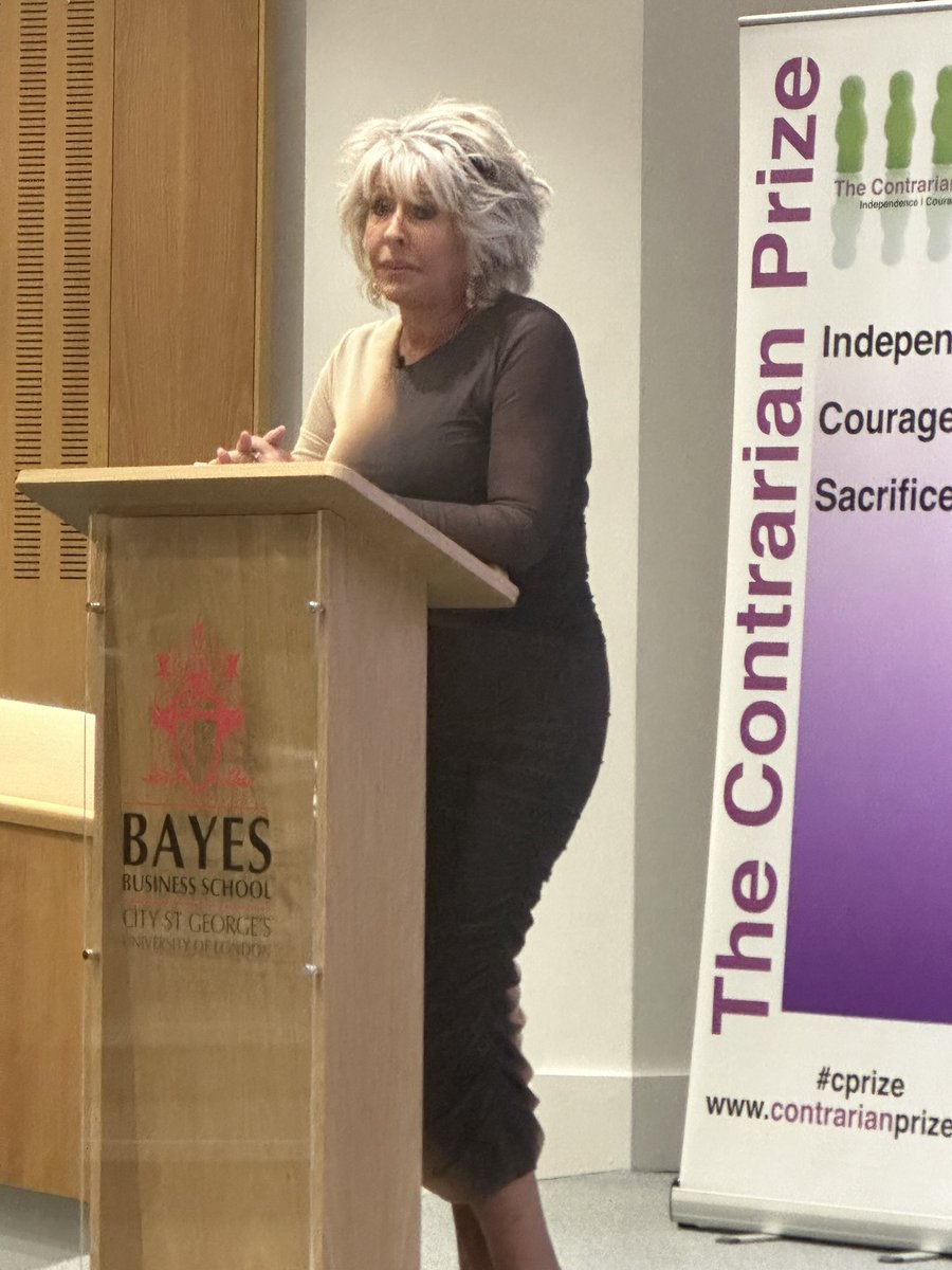 Izabella Kaminska tweet media