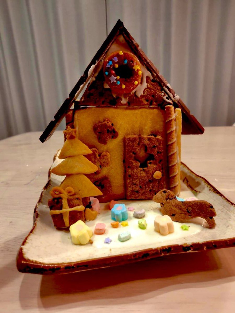 ノープランお菓子の家できた