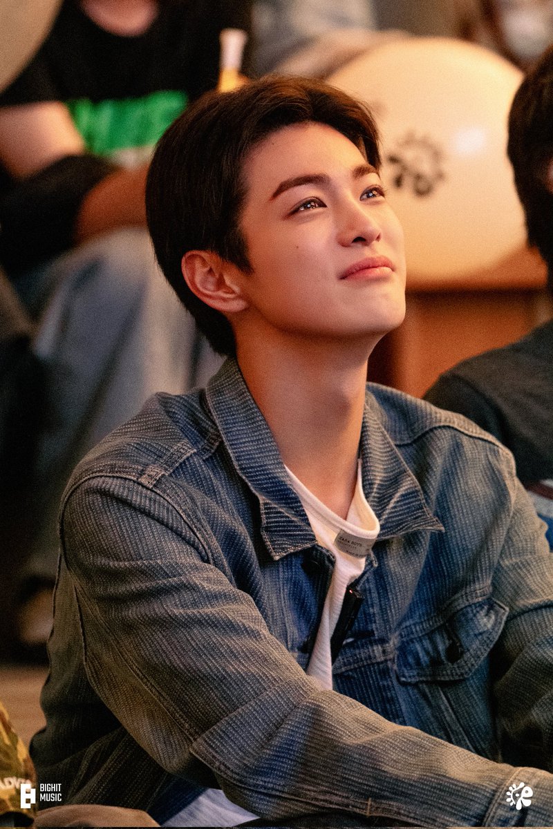 Live a long life, Se. For as long as you can. Breathe as much as you want.
— Zakio, 2025