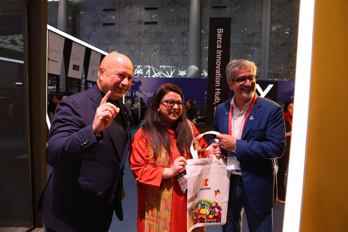 VEONGroup's tweet image. VEON CEO @Kaan_Terzioglu and @jazzpk CEO and @MobilinkBank Chairman @aamir_ibrahim01 had the pleasure of welcoming Pakistan’s Federal Minister for Information Technology and Telecommunication, @ShazaFK, to our stand at #MWC25 Doha, where we showcased the strength and scale of