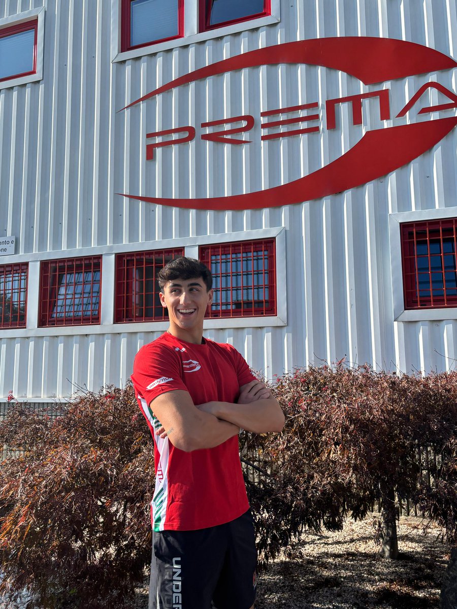 MariBoya64's tweet image. 2026 🤝 FÓRMULA 2

Estoy muy contento de poder anunciar que voy a debutar en @Formula2 la temporada que viene junto a @PREMA_Team y @AstonMartinF1 💚

Gracias a todos por el apoyo y nos vemos en pista muy pronto 👊🏽