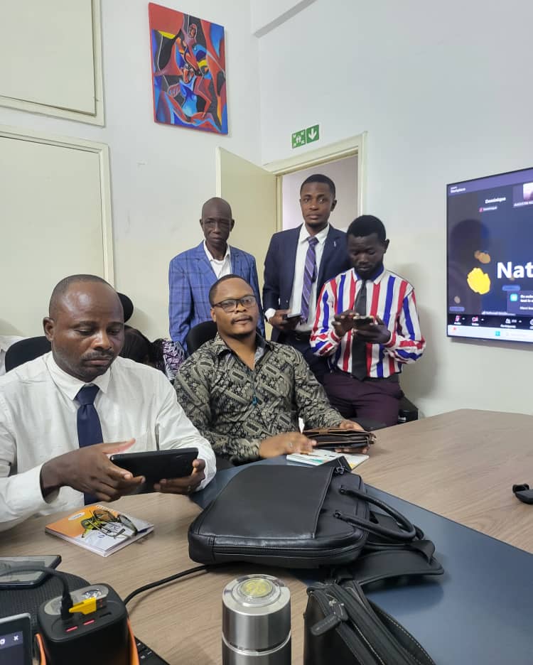 Vimode International tweet media