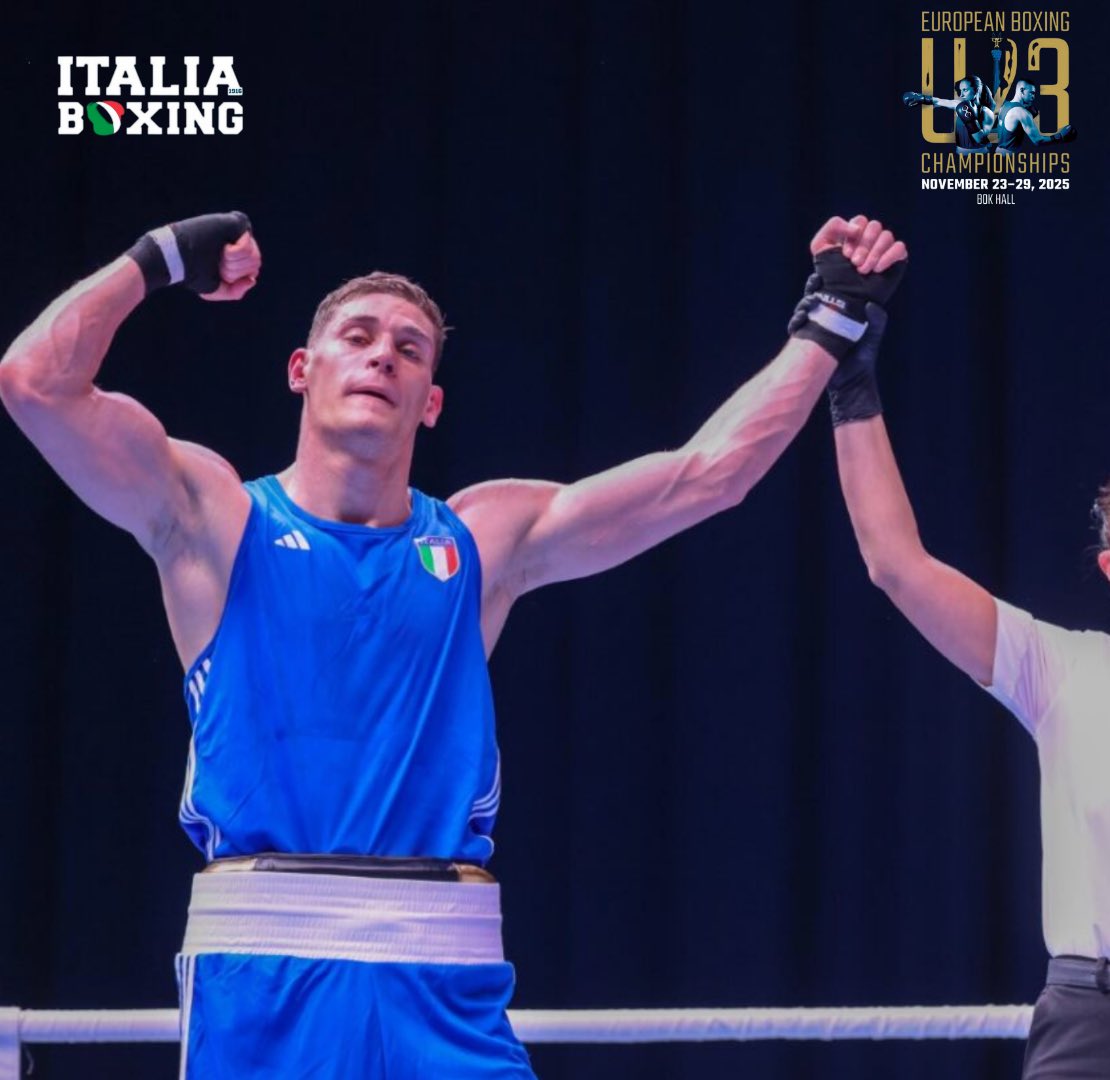 FPIBoxe's tweet image. 🥊 🇪🇺 🏆 Euro U23 Boxing Championships 2025 
🏟️ Budapest 🇭🇺 Bok Sports Hall - 23-29 Nov.

🥊 Foto match Day 2 Itaboxing- 24/11 

🥊🇮🇹 Forza Itaboxing 

📸 Foto Credits @hungarian_boxing 

#Itaboxing #Boxing #Boxer #Pugilato #boxeo
