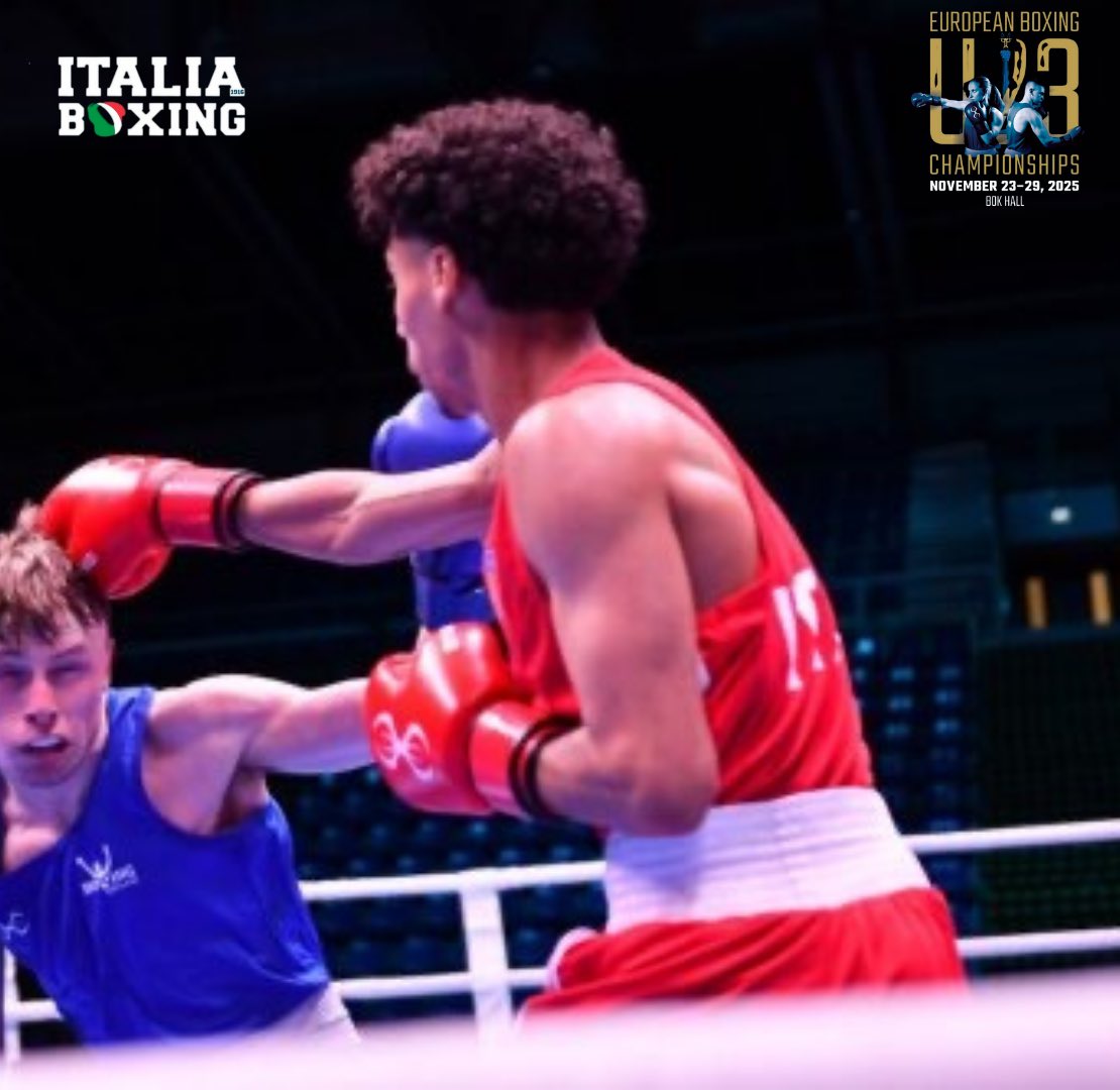 FPIBoxe's tweet image. 🥊 🇪🇺 🏆 Euro U23 Boxing Championships 2025 
🏟️ Budapest 🇭🇺 Bok Sports Hall - 23-29 Nov.

🥊 Foto match Day 2 Itaboxing- 24/11 

🥊🇮🇹 Forza Itaboxing 

📸 Foto Credits @hungarian_boxing 

#Itaboxing #Boxing #Boxer #Pugilato #boxeo