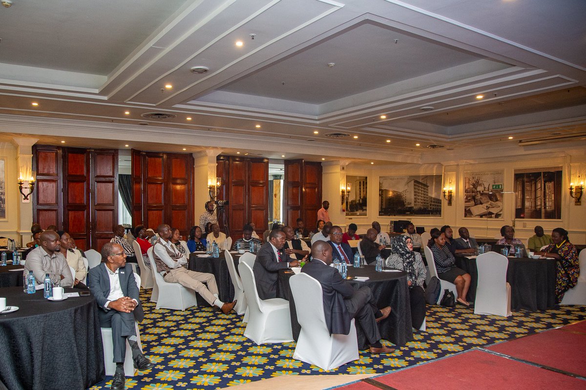 KenyaBankers's tweet image. Raimond Molenje: In 2024, the banking industry committed to provide KSh15 billion in new loans annually over the next three years. For 2025, I am happy to report that we have already surpassed the target. As of the end of September 2025, banks had lent KSh201 billion to MSMEs. We…