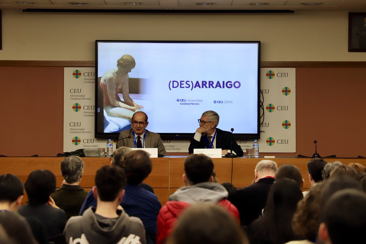 CEFAS_CEU's tweet photo. 🔵 Comienza la primera jornada del Congreso "(Des)Arraigo" junto a la @uchceu.

📲 Síguelo en directo en https://t.co/jJUJMqaOSB https://t.co/IA2pTuX3pN