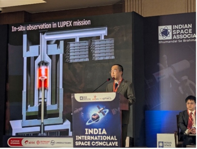 lupex_jaxa's tweet image. This month is packed with events! 🇮🇳 
📅 November 17 – Courtesy visit to the Embassy of Japan in India 
📅 November 18 – Presentation at the Indian International Space Conclave 
📅 November 21 – Visited ISRO Headquarters with Dr. Tsuneta, Vice-Chair of Japan’s Cabinet Committee…
