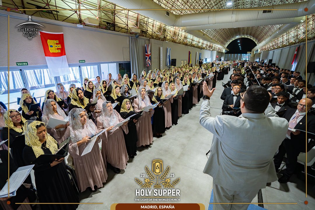 tlotwchurch's tweet photo. Madrid Opens Its Doors to the Holy Convocation 2025

In the northern region of the Spanish capital, the community of faith gathered on November 21 to commence the Holy Convocation 2025. Congregations from different regions of Spain and Portugal participated with joy, accompanied by international guests from Mexico and the United States.

The gathering took place at MEEU (Madrid Exhibitions and Urban Events), where delegations entered through the central aisle carrying their banners and flags, marking the beginning of the Welcoming Ceremony in an atmosphere of unity and gratitude.

A biblical teaching followed, accompanied by hymns and moments of reflection through which attendees expressed their gratitude to God and renewed their spiritual commitment. The meeting concluded with a fraternal embrace, symbolizing Christian fellowship and unity.

This act marked the beginning of a series of spiritual activities that would culminate on November 23 with the Holy Supper of the Lord, the sacred memorial of the redemptive sacrifice of Jesus Christ.

#HolySupperMadrid #HolySupper2025  #TheLightOfTheWorld  #AlwaysUnited  #Spain #Portugal