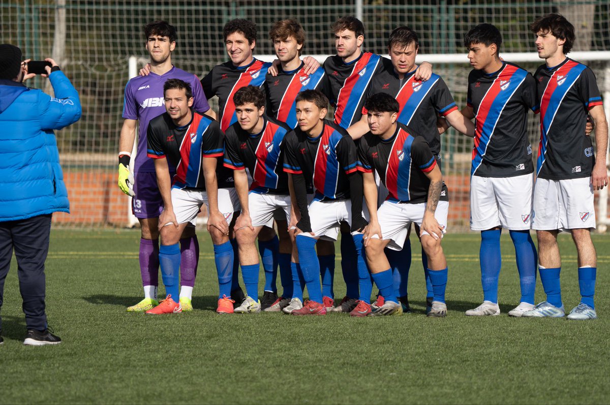 Archer_JugadorDeFutbol tweet media