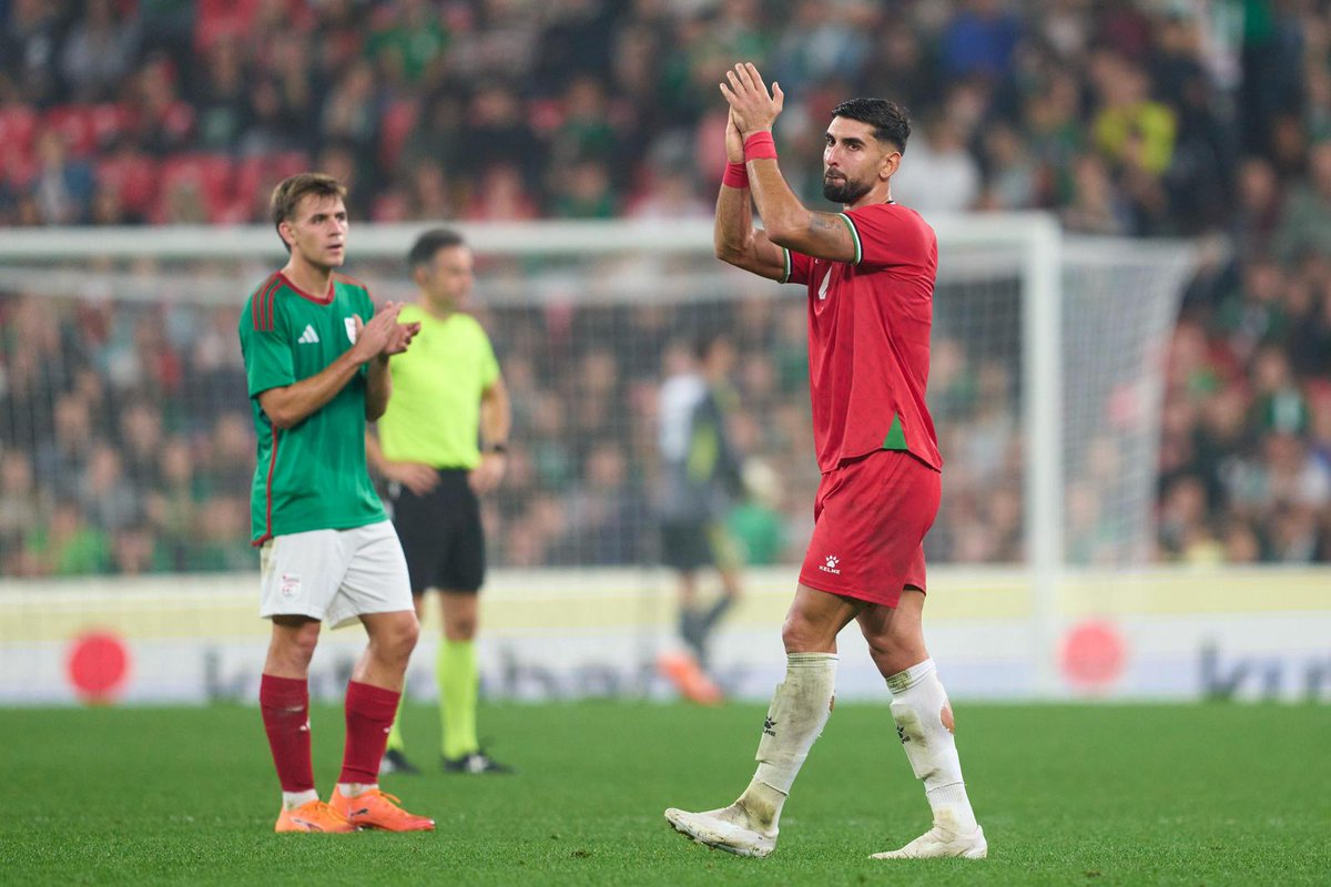 odotras's tweet photo. Charla con Yaser Hamed, el futbolista vasco que juega con Palestina. Cuenta que intenta ayudar a través del fútbol a su gente y hace balance de los amistosos  contra Euskadi y Catalunya. "¿Un partido de Mundial en San Mamés? Sería imposible perder"

https://t.co/Fi6Ffu4C2D https://t.co/cwSKoiQdXb