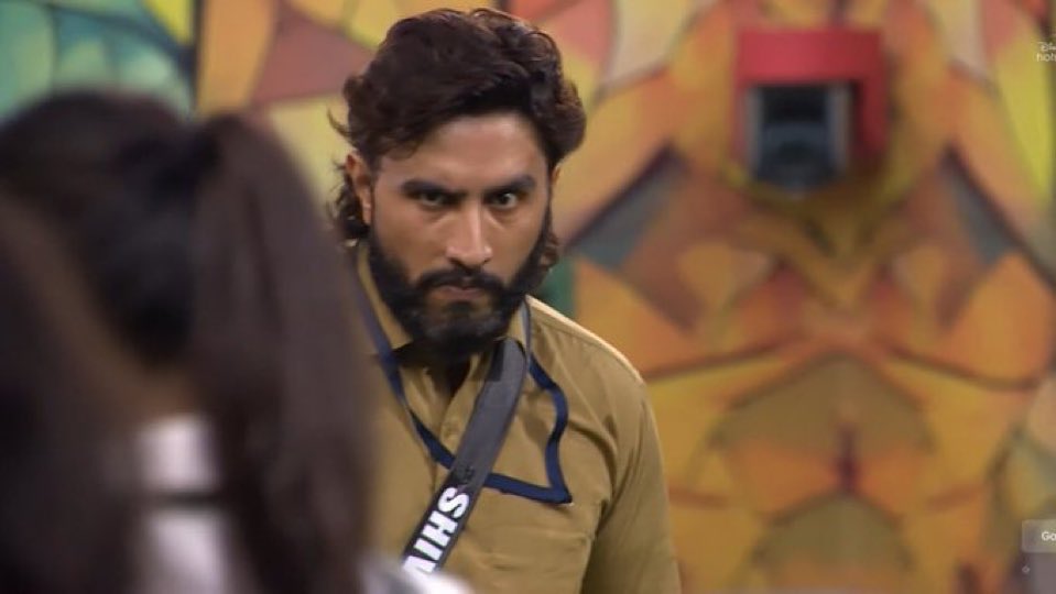 karthick11_'s tweet image. மன்னன் நான் வந்தனா ஊர் அலற
கண்ணன் நான் தொட்டன்னா பூ மலர
என்னென்ன சொல்ல &quot;என்ன வெல்ல யாரும் இல்லை&quot; ராஜாதி ராஜன் நான்
ராவ்வான்ன ராவணன்னா…🔥🔥🔥🔥🔥

#Sivakumar #BiggBossTamil9 #BiggBoss9Tamil