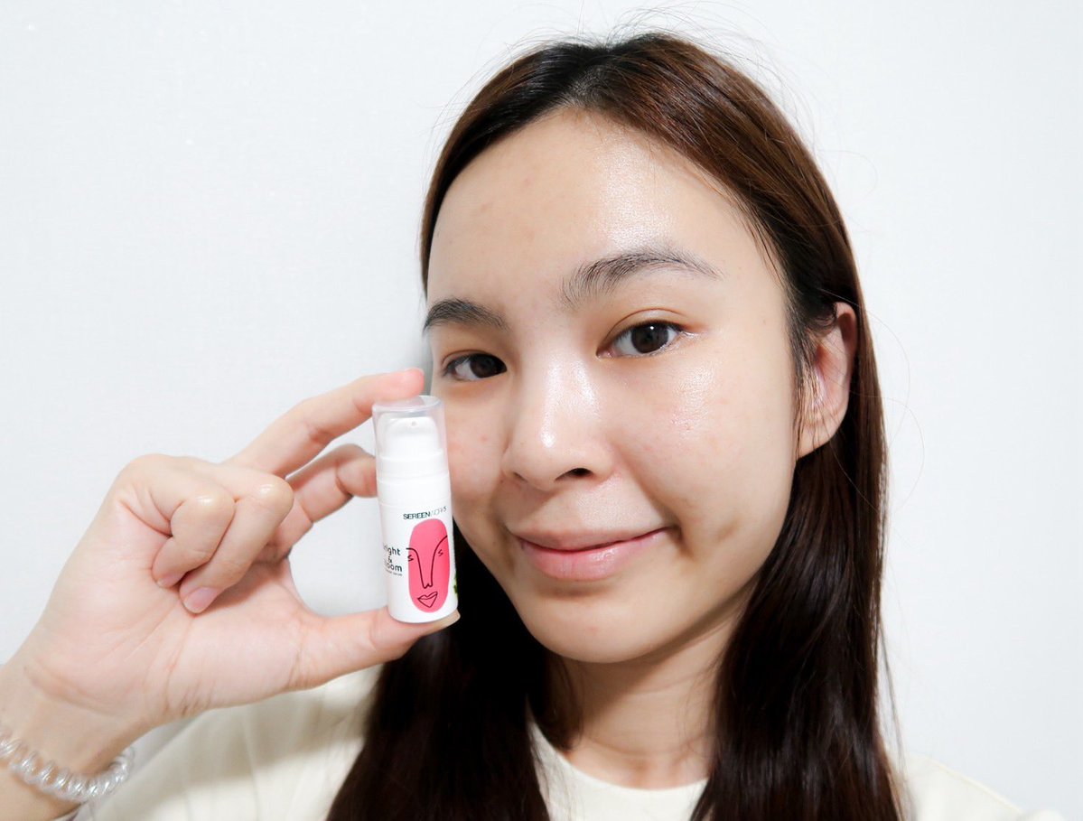 jellllnrr's tweet image. เคยคิดว่าเซรั่มลดสิวต้องแห้งตึงแน่ ๆ แต่ตัวนี้คือเบา ไม่มัน ไม่เหนอะ ผิวดูใสขึ้นแบบไม่รู้ตัว ใครมีสิวผด สิวอุดตัน ลองได้เลย ไม่ระคายผิว แล้วเค้าช่วยให้ผิวชุ่มชื้นอีกด้วย ส่วนตัวใช้แล้วชอบเลย

📍พิกัด : s.shopee.co.th/gHmc8nxUU 

#ป้ายยาสกินแคร์ #skincareroutine #BrightandBloom…