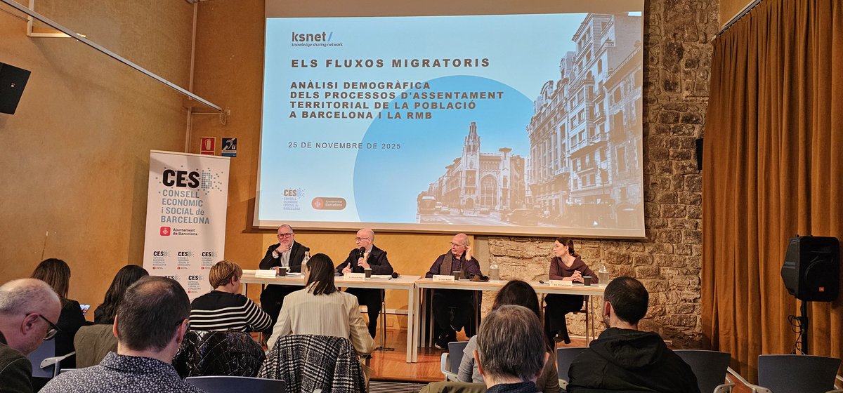 cesc_1967's tweet photo. La migració és clau en el creixement de BCN i la RMB. El #CESB presenta l’estudi “Fluxos migratoris” per analitzar diversitat, assentaments i renovació laboral. #Barcelona @ccoo_serveiscat
@ccoocatalunya https://t.co/ekF7i81eCZ