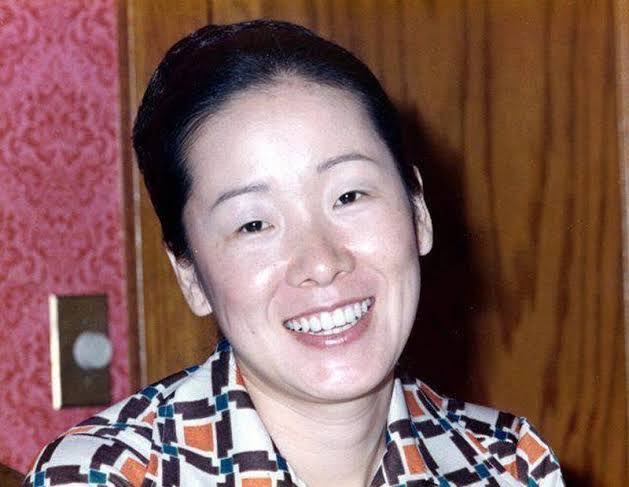 Oq0iQ's tweet image. 量子力学では全ての存在と意識が
ゼロポイントフィールド（神様）に
繋がっていると説明します
人間に感情があれば根源にも
在るという人格神の存在を認める
ゼロポイントフィールドには愛情
魂の絆があり韓鶴子総裁が語る
孝情が中心にあることをも知れるでしょう・・・