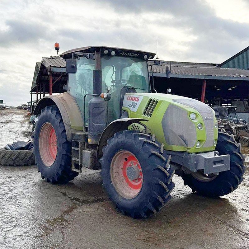 In deepest darkest Norfolk one cold &amp; damp November morning, this #Claas #Arion630 #tractor was discovered with four new #Ascenso #TDR850 tyres. Sources close to the farm have said "the evidence points to #bushtyres &amp; their highly skilled #bushmobile tyre fitters".