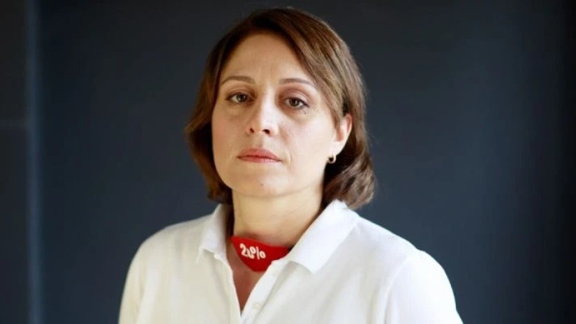 Georgian opposition leader Helen Khoshtaria writes from prison to Radio Free Europe/Liberty. 

She says the hardest part is watching the protests from behind bars, wanting to join. “Once I even jumped up instinctively, started heading for the door… then realized I don’t have the