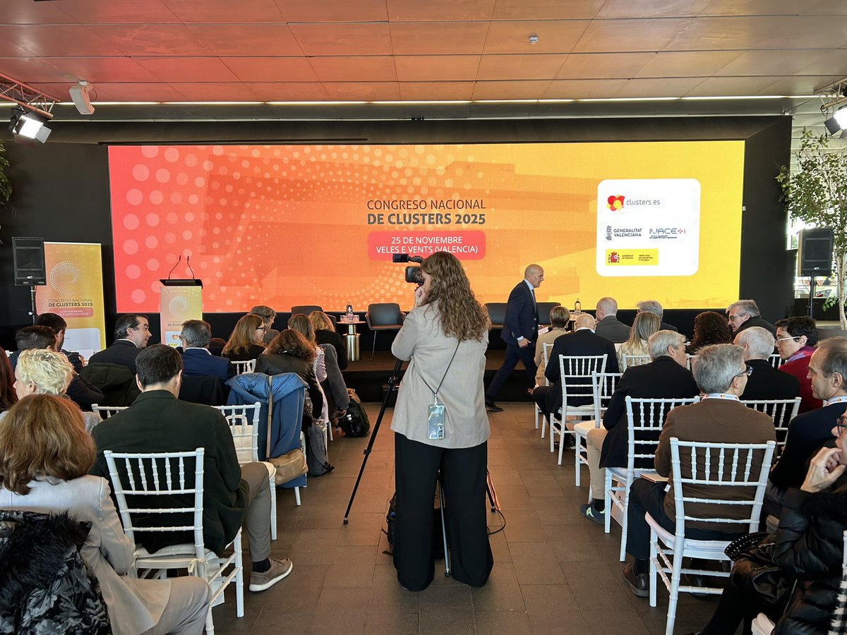 ontech_innova's tweet image. 🔛 Arranca una jornada muy importante para clústers como @ontech_innova con el Congreso Nacional de Clústers 2025 @FENAEIC 

📲 Colaboración, innovación, tecnología y futuro, como pilares

#onTech #clúster #innovacióncolaborativa