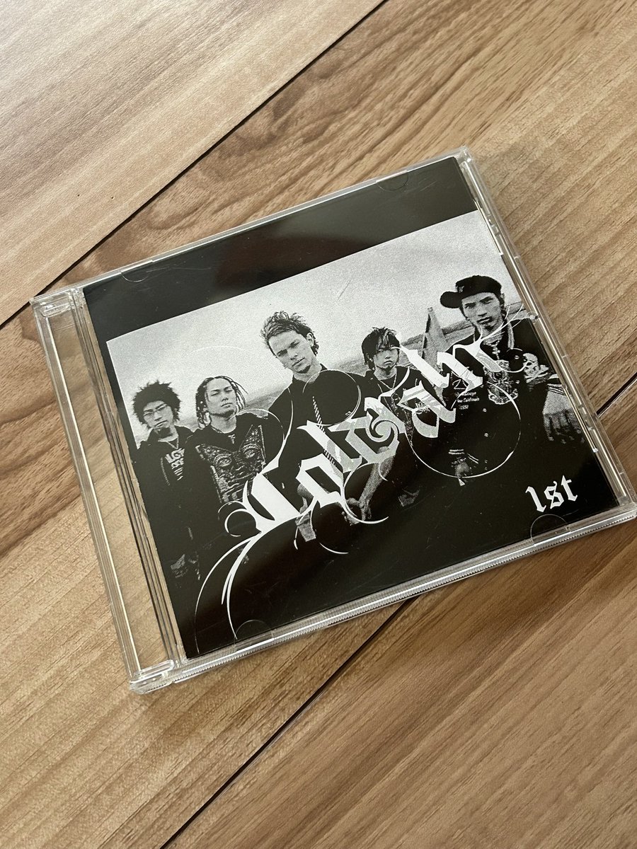 実家に置きっぱなしのCDを整理してたら出てきた coldrainのデモ みんな