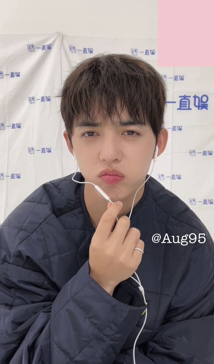 19950808_aug's tweet image. 251125 이즈위

오늘도 만점!💯

#세븐틴 #SEVENTEEN #최승철 #승철 #에스쿱스

@pledis_17