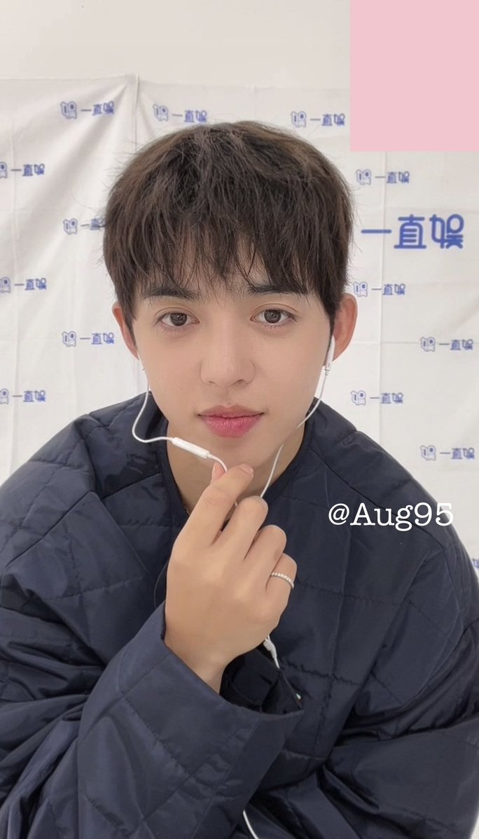 19950808_aug's tweet image. 251125 이즈위

오늘도 만점!💯

#세븐틴 #SEVENTEEN #최승철 #승철 #에스쿱스

@pledis_17