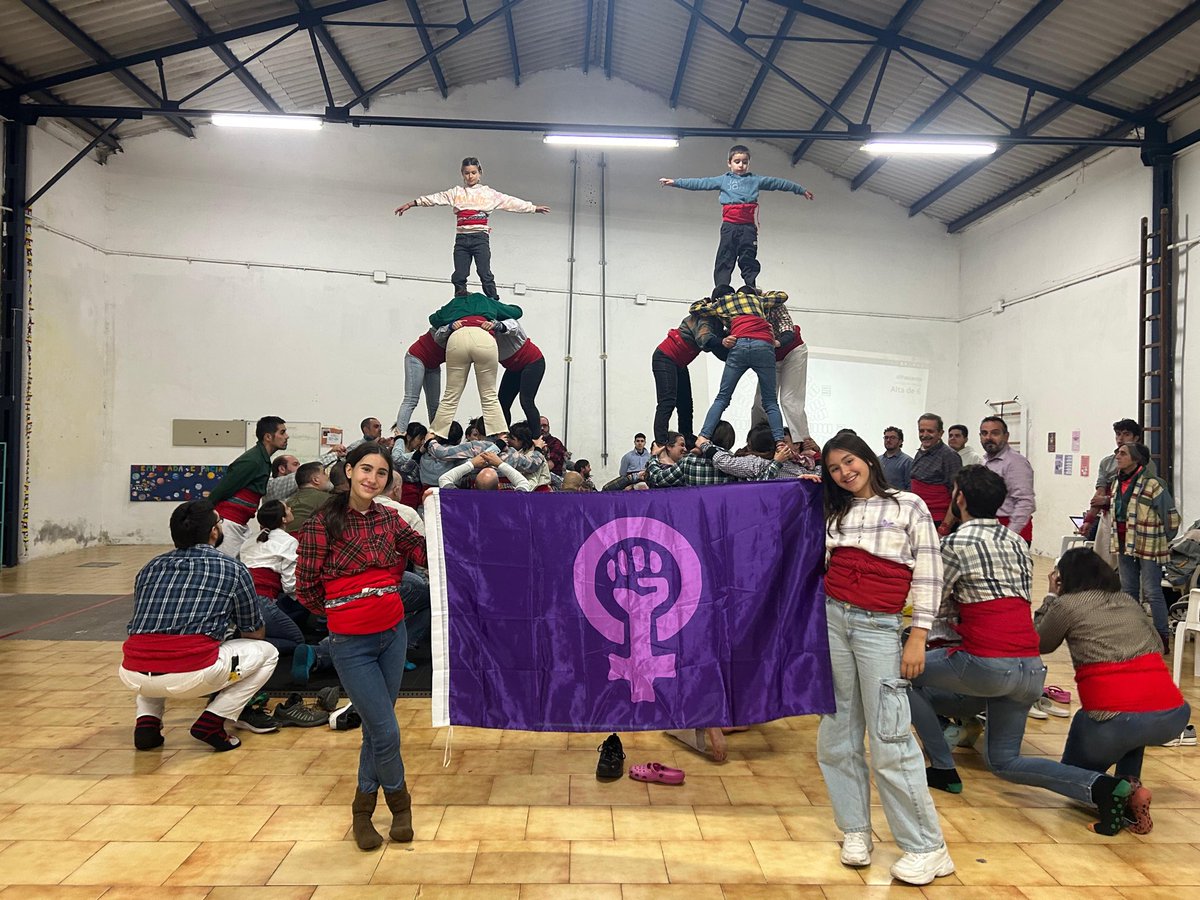 conlloga_'s tweet image. 25N, hui i cada dia fem pinya contra la violència masclista.

Ens veiem avui als carrers per cridar ben fort contra totes les violències masclistes! 

⚠️ La lectura del manifest serà en acabar la manifestació a la plaça de les Aules. 

#25N #Muixeranga #TotElQueSom