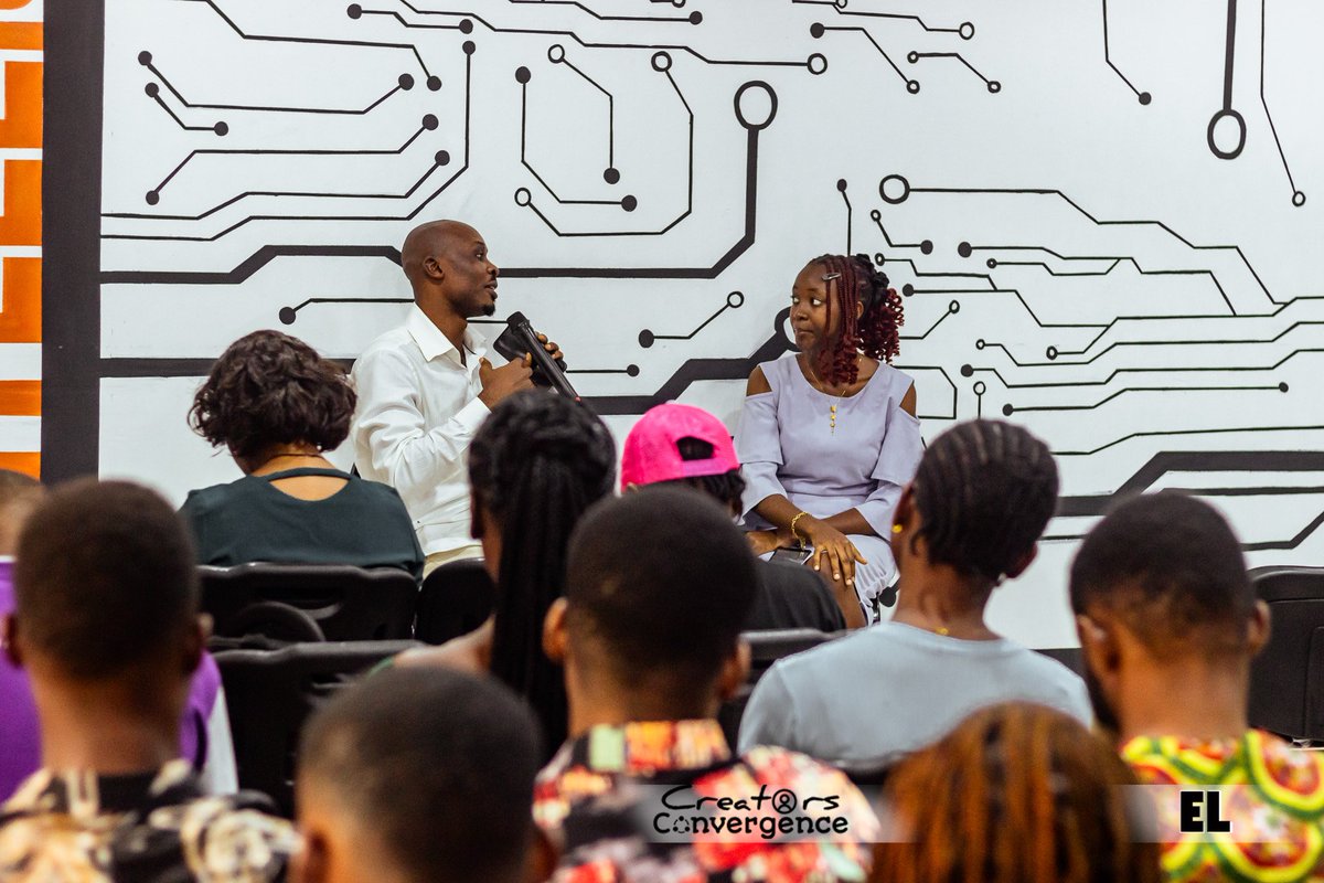 notionuniuyo's tweet photo. What a day! 🤍✨

Thank you to every creator who joined Creators’ Convergence. @kry8_co

We were glad to be partners on this and even happier to connect with so many brilliant minds.

Here’s to more collaborations and creativity. 🌿 https://t.co/ibusM5Ggai