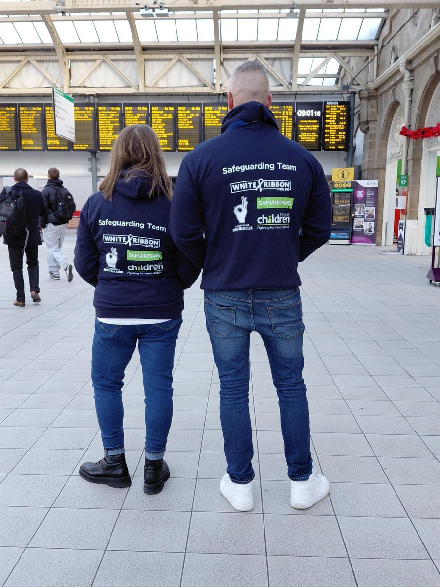 TPExpressTrains's tweet image. Today, train operators across the country will unite to support White Ribbon Day, a global movement to end male violence against women and girls. This year’s theme, #WeSpeakUp, calls on us all to challenge harmful attitudes and foster a culture of respect. 🚆 

Some of our…