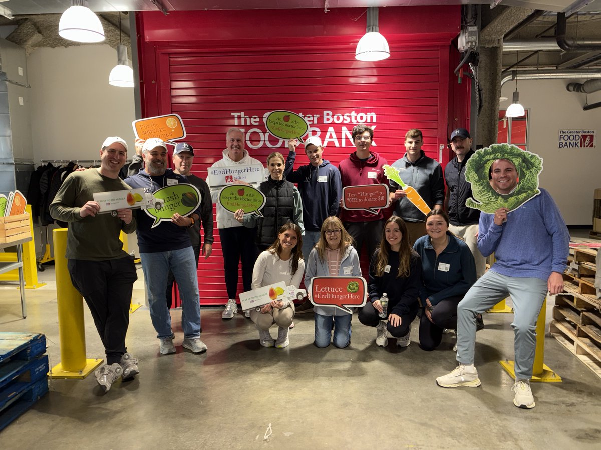 Hunneman Charity Committee had another great day at The Greater Boston Food Bank last week! The GBFB is one of our favorite organizations to partner with- especial during this time of year!

#Hunnemancares