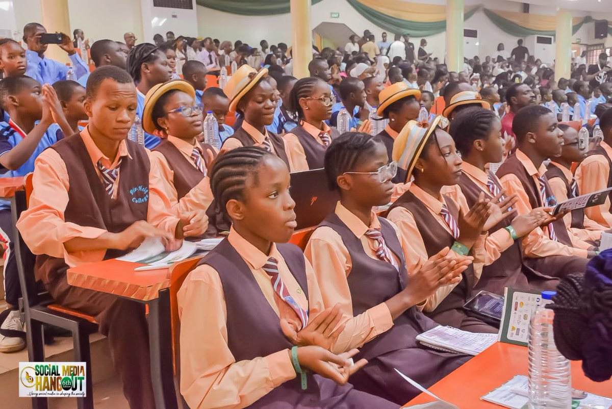 bsmhangout1's tweet image. Another chapter of excellence! Bodex Social Media Hangout delivered impact, connection, and unforgettable moments.

It was an exhilarating experience✨

#digitalcommunity #BodexMedia #Networking #SocialImpact #BodexExperience