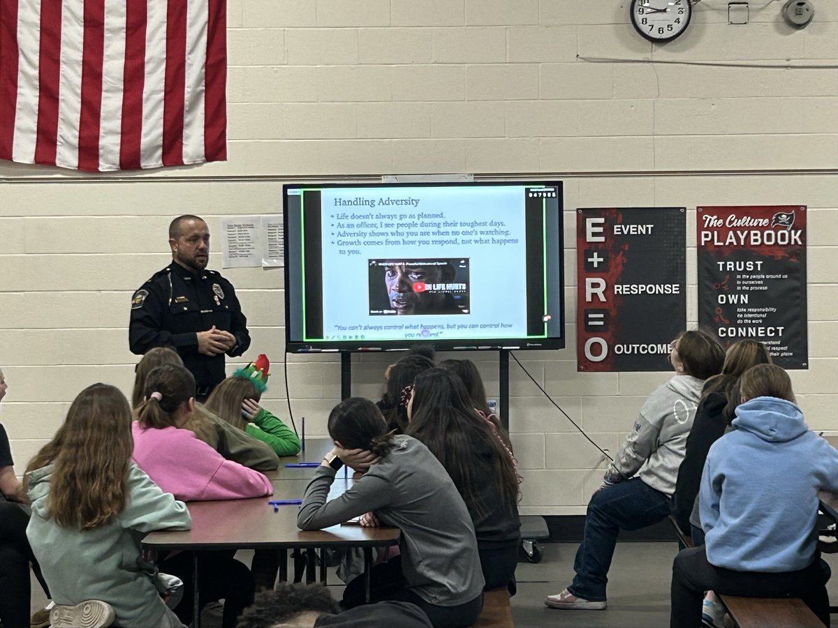 Briar Middle School tweet media