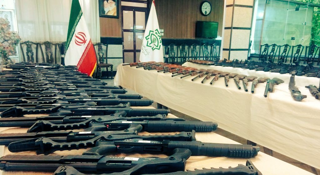 IranObserver0's tweet image. ⚡️BREAKING 

Iran has intercepted a large shipment of weapons from Turkey

In addition to firearms, the shipment contained over 100 explosive devices intended for targeted assassinations

Iran&apos;s security apparatus says this was a Mossad Operation