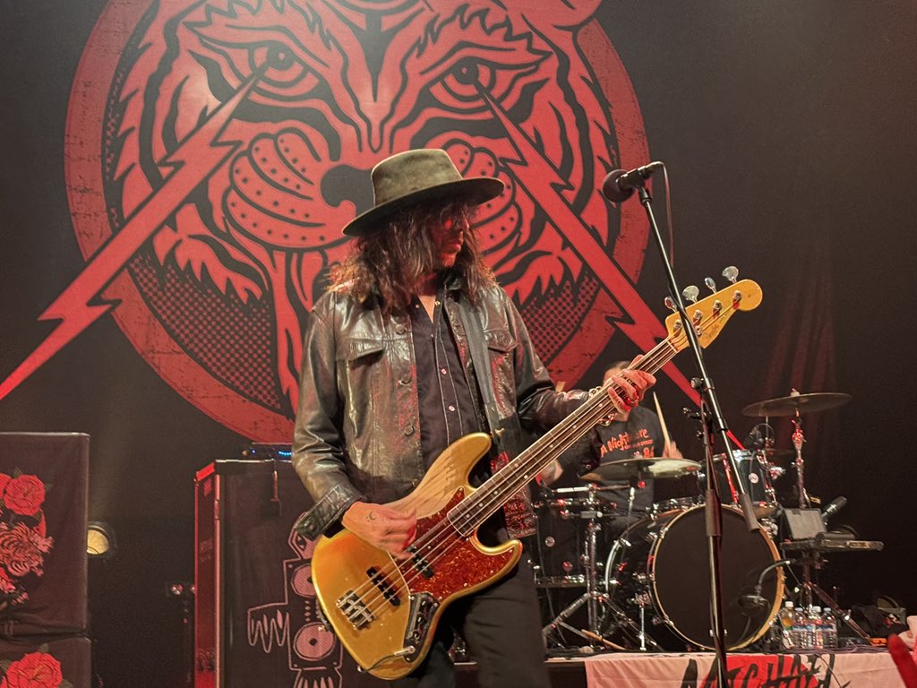 マイケル・モンロー at 六本木EX THEATER、相変わらずロックンロール